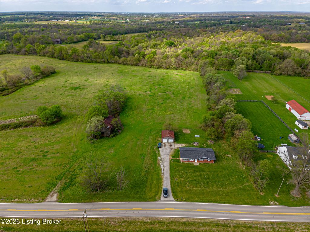 Photo of 4092 Bagdad Rd, Bagdad, KY 40003 (MLS # 1714577)