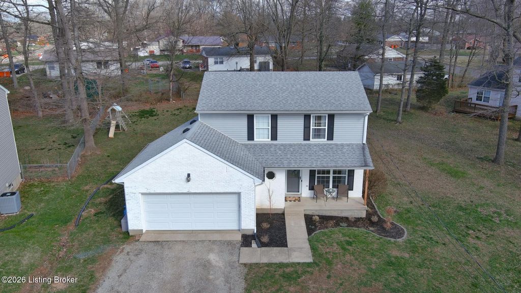 Photo of 107 Concord Ct, Elizabethtown, KY 42701 (MLS # 1712321)