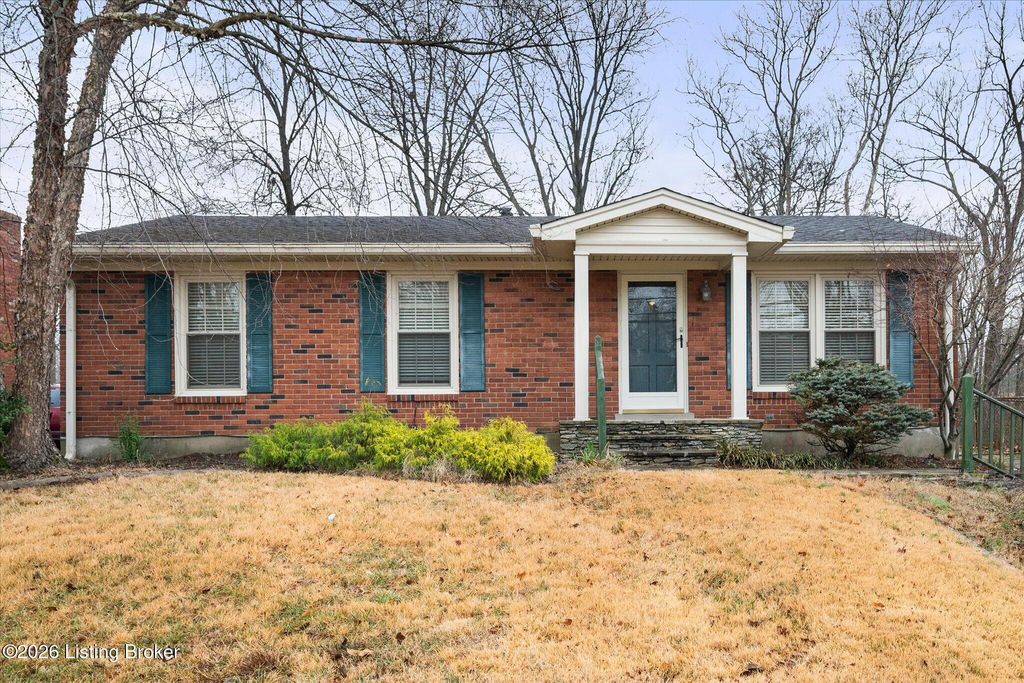 Photo of 9806 Mary Dell Ln, Louisville, KY 40291 (MLS # 1706968)