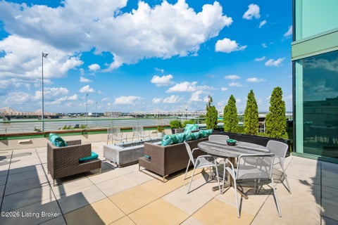 Tiny photo for 222 E Witherspoon St #806, Louisville, KY 40202 (MLS # 1728982)
