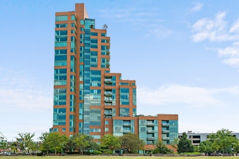 Tiny photo for 222 E Witherspoon St #806, Louisville, KY 40202 (MLS # 1728982)