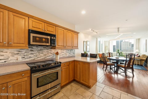 Tiny photo for 222 E Witherspoon St #806, Louisville, KY 40202 (MLS # 1728982)