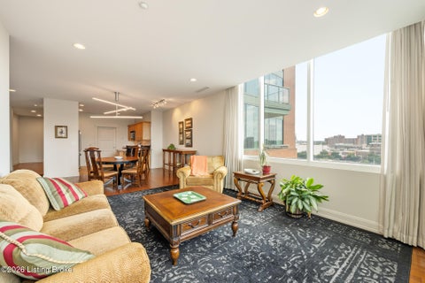 Tiny photo for 222 E Witherspoon St #806, Louisville, KY 40202 (MLS # 1728982)