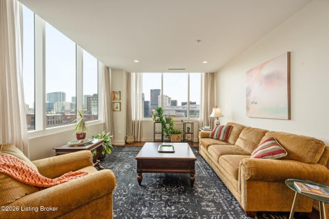 Tiny photo for 222 E Witherspoon St #806, Louisville, KY 40202 (MLS # 1728982)
