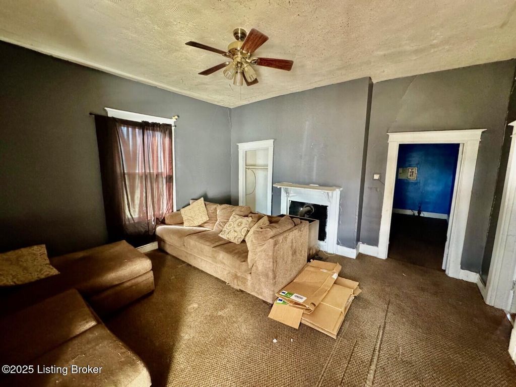 Photo of 203 Lebanon Hill, Springfield, KY 40069 (MLS # 1705714)