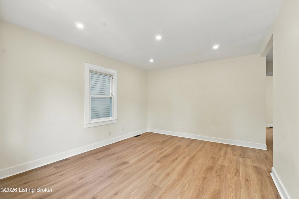 Photo of 1709 Washington Blvd, Louisville, KY 40242 (MLS # 1729725)