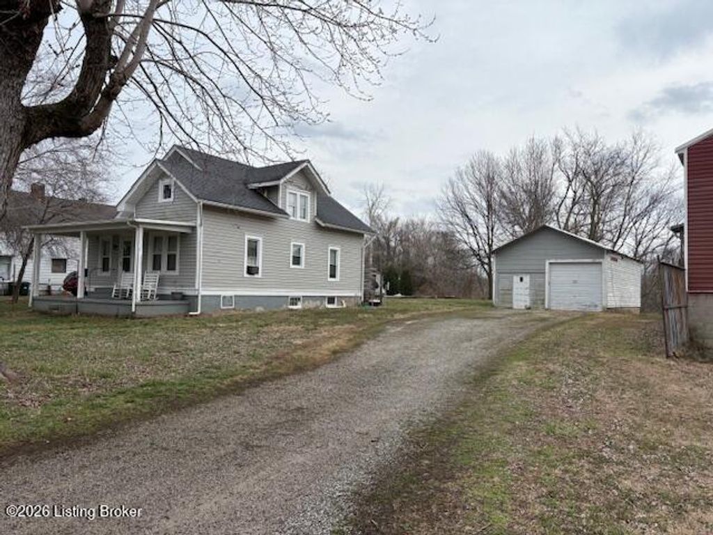 Photo of 316 E Houston St, Cloverport, KY 40111 (MLS # 1710697)