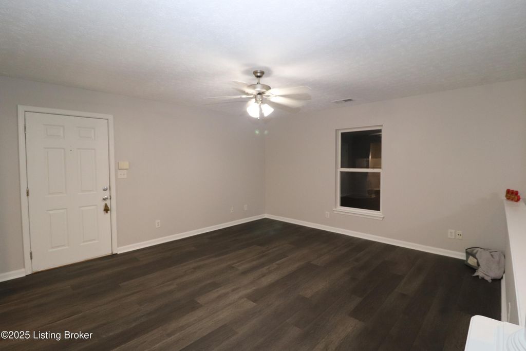 Photo of 5309 Carolina Crossings Way #UNIT 201, Louisville, KY 40219 (MLS # 1705152)