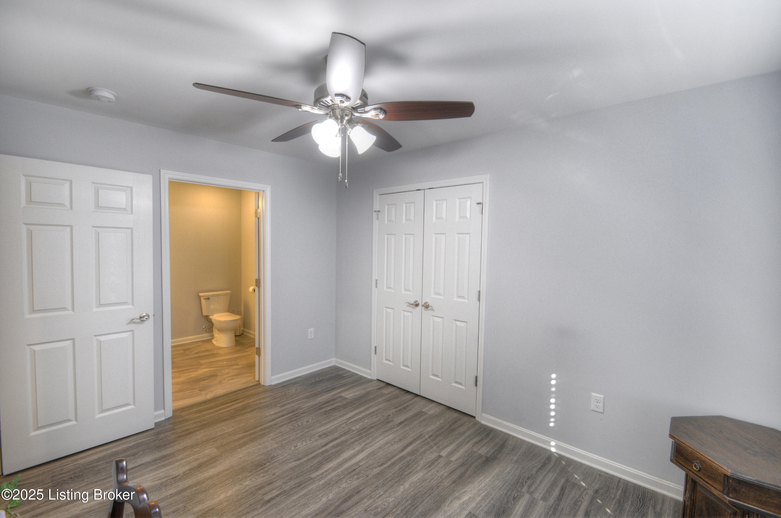 10206 Valkyrie Ct, Louisville, Kentucky image 11