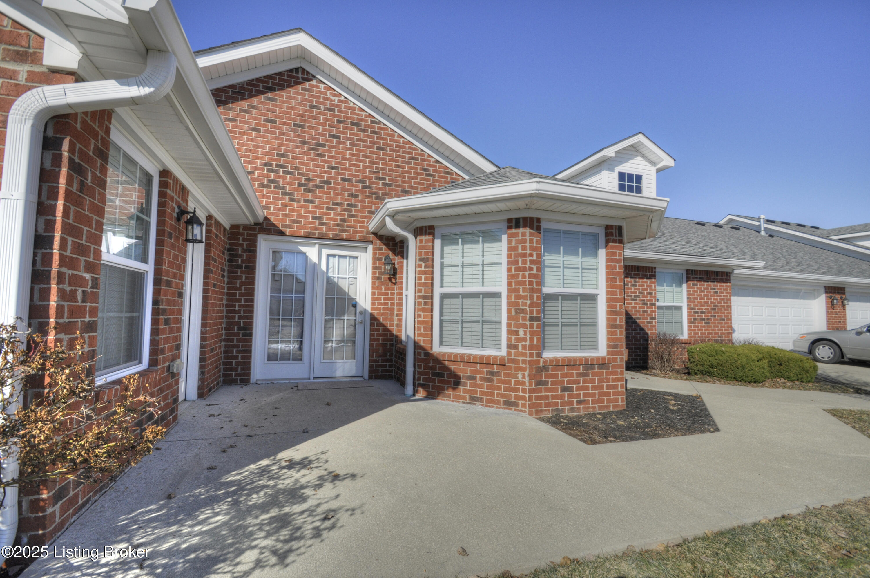 10206 Valkyrie Ct, Louisville, Kentucky image 21