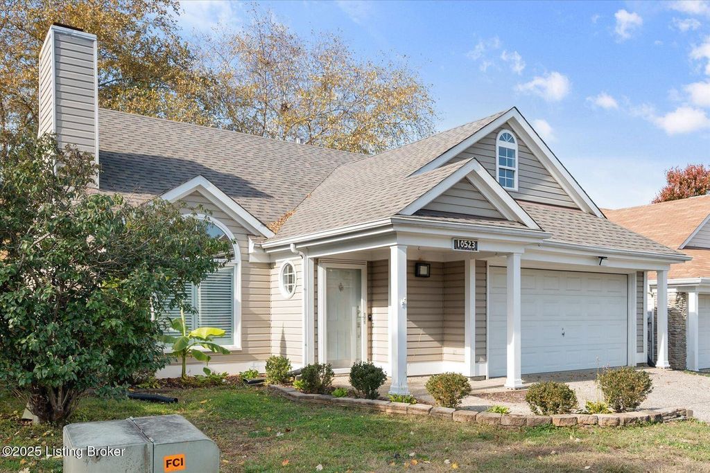 Photo of 10523 Going Ct, Louisville, KY 40241 (MLS # 1705335)