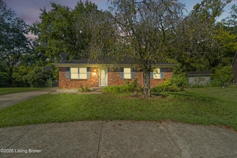 Homes For Sale - 6905 Boxwood Ct<br/> Oldham County, Pewee Valley, KY 40056