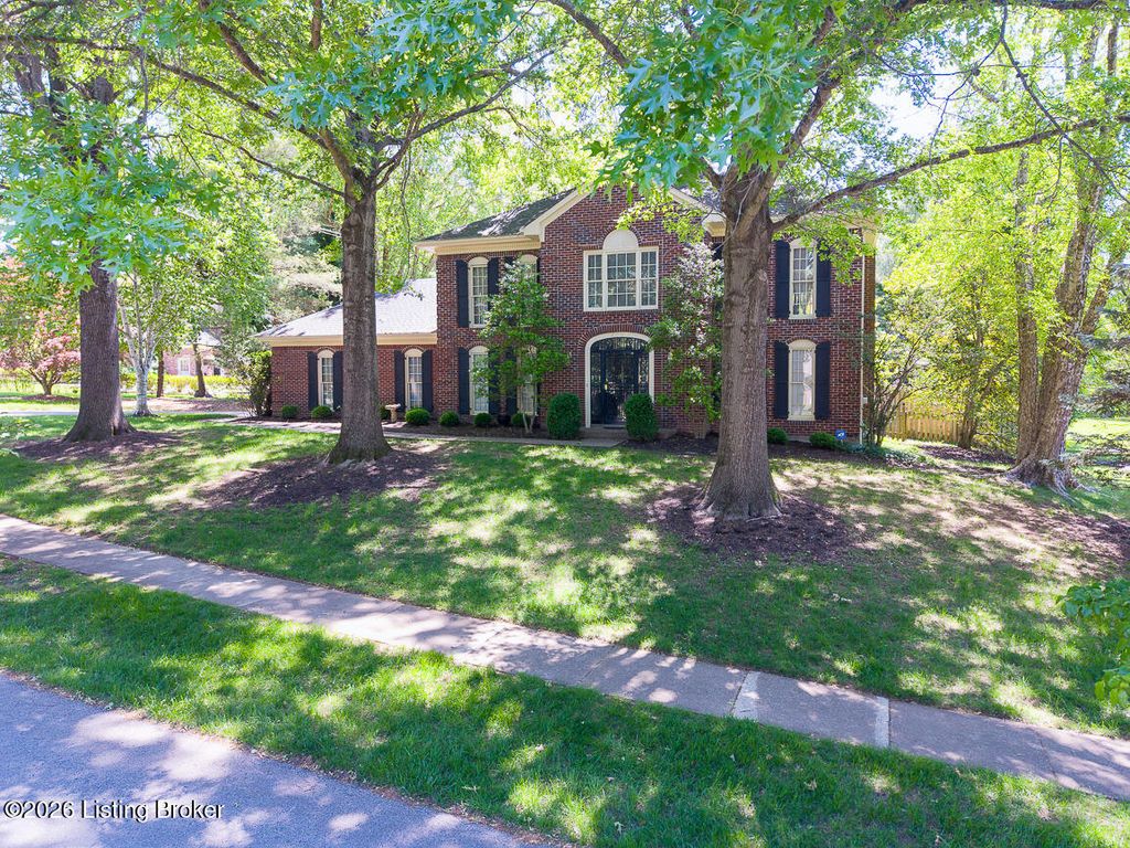Photo of 8008 Montero Dr, Prospect, KY 40059 (MLS # 1719014)
