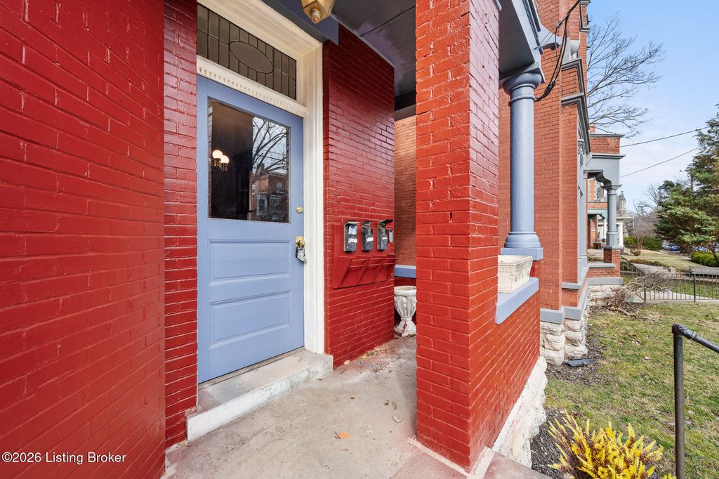 Photo of 1436 S 4th St, Louisville, KY 40208 (MLS # 1707682)