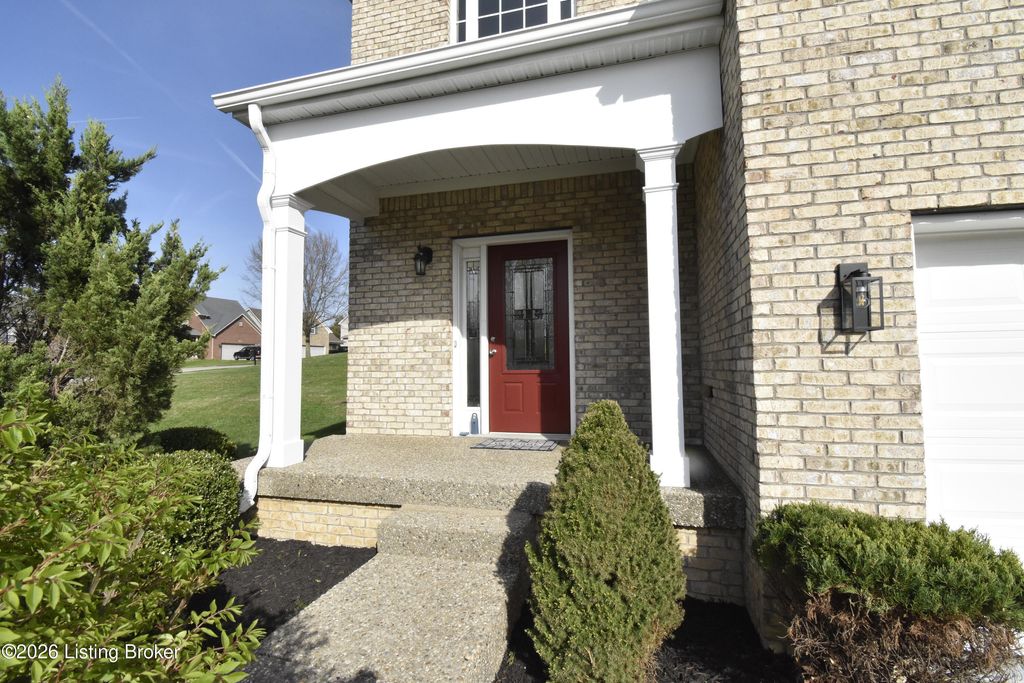 Photo of 17811 Birch Bend Cir, Fisherville, KY 40023 (MLS # 1713345)