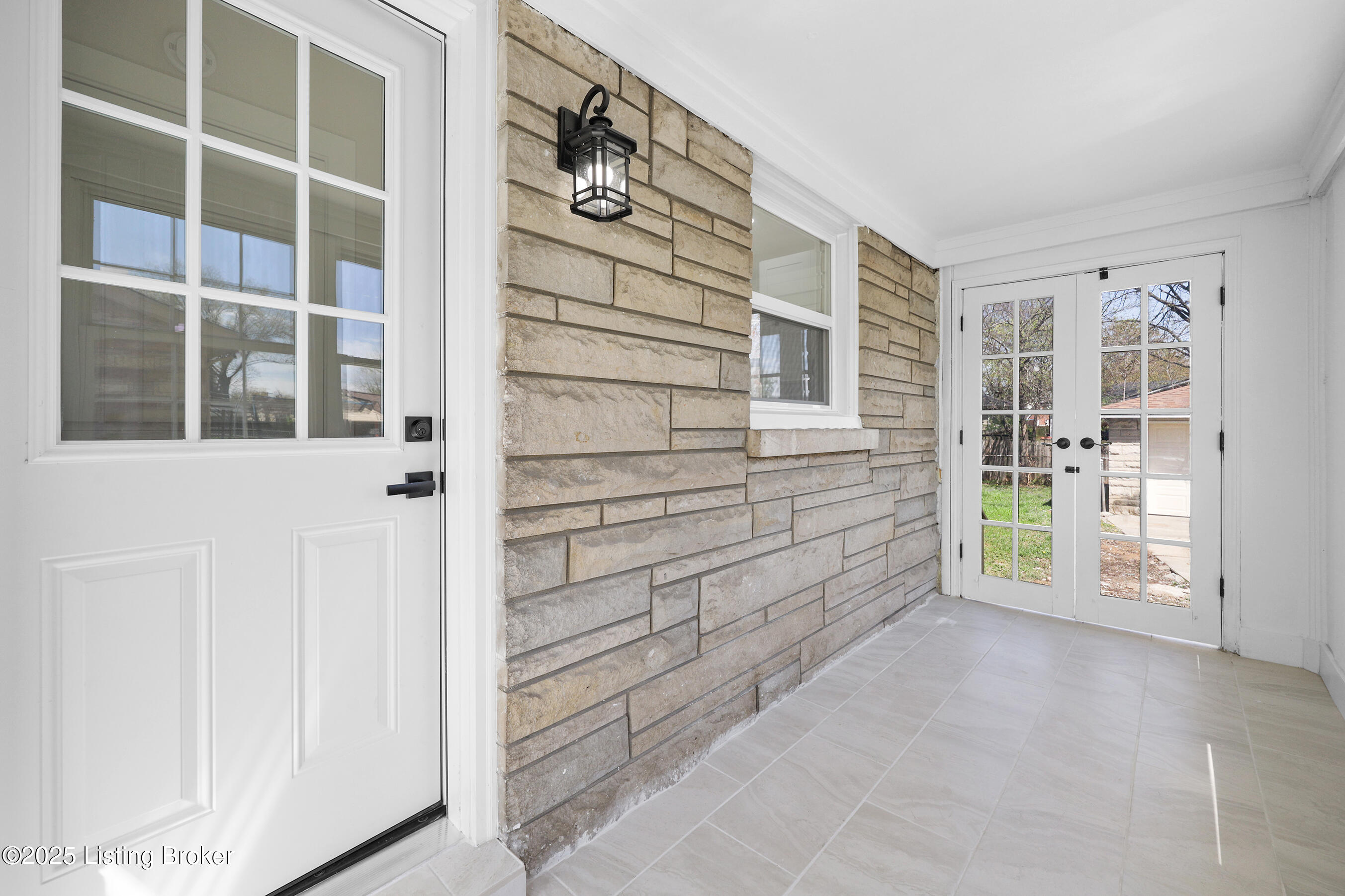 2337 Farnsley Rd, Louisville, Kentucky image 32
