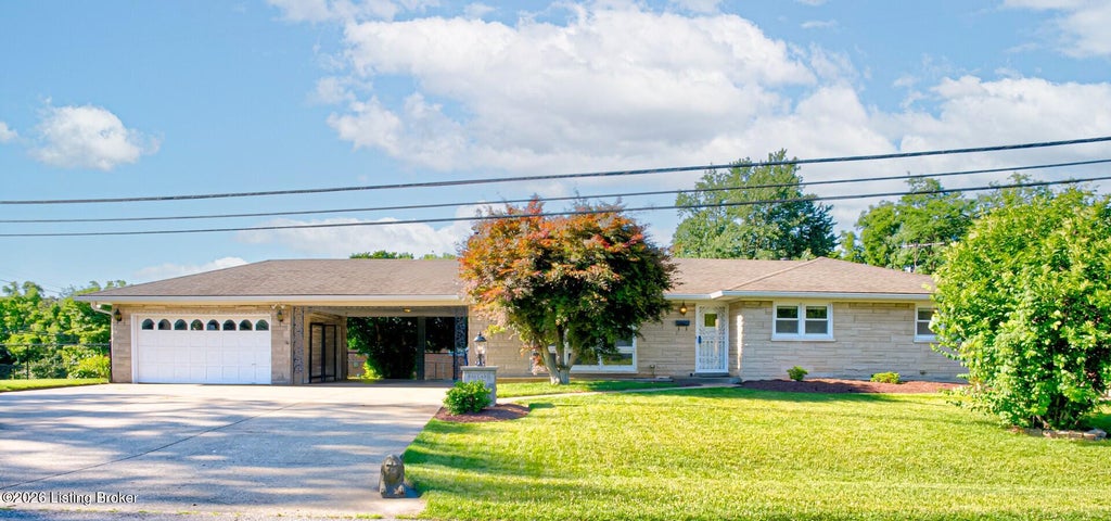 Photo of 7018 Norlynn Dr, Louisville, KY 40228 (MLS # 1719299)