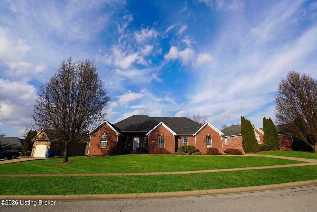 Photo of 8110 Kellerman Rd, Louisville, KY 40219 (MLS # 1709396)