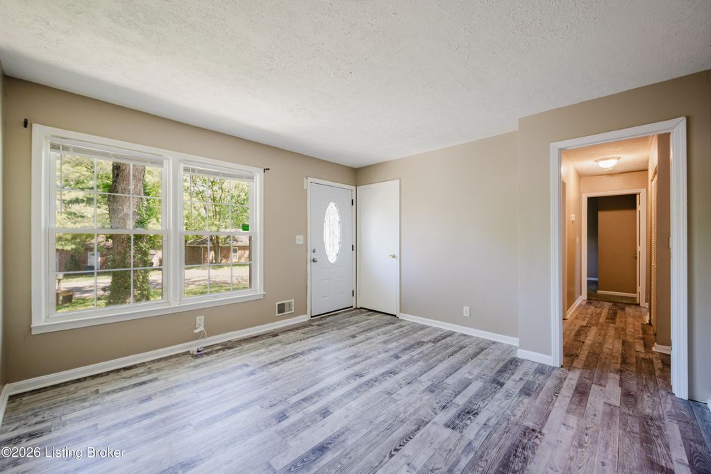 Photo of 11414 Deham Dr, Louisville, KY 40241 (MLS # 1715283)