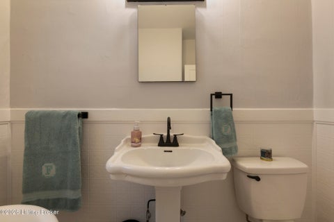 Tiny photo for 1700 S Preston St, Louisville, KY 40217 (MLS # 1729443)