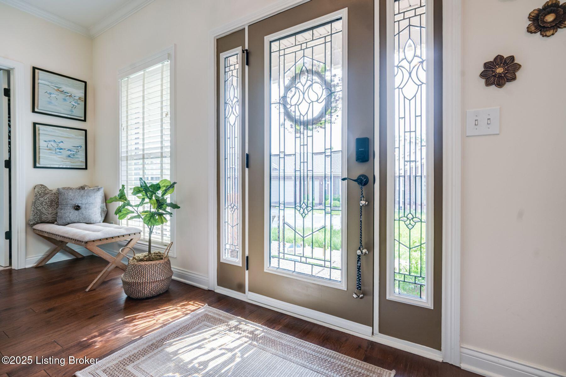 1030 Classic Way, Louisville, Kentucky image 2
