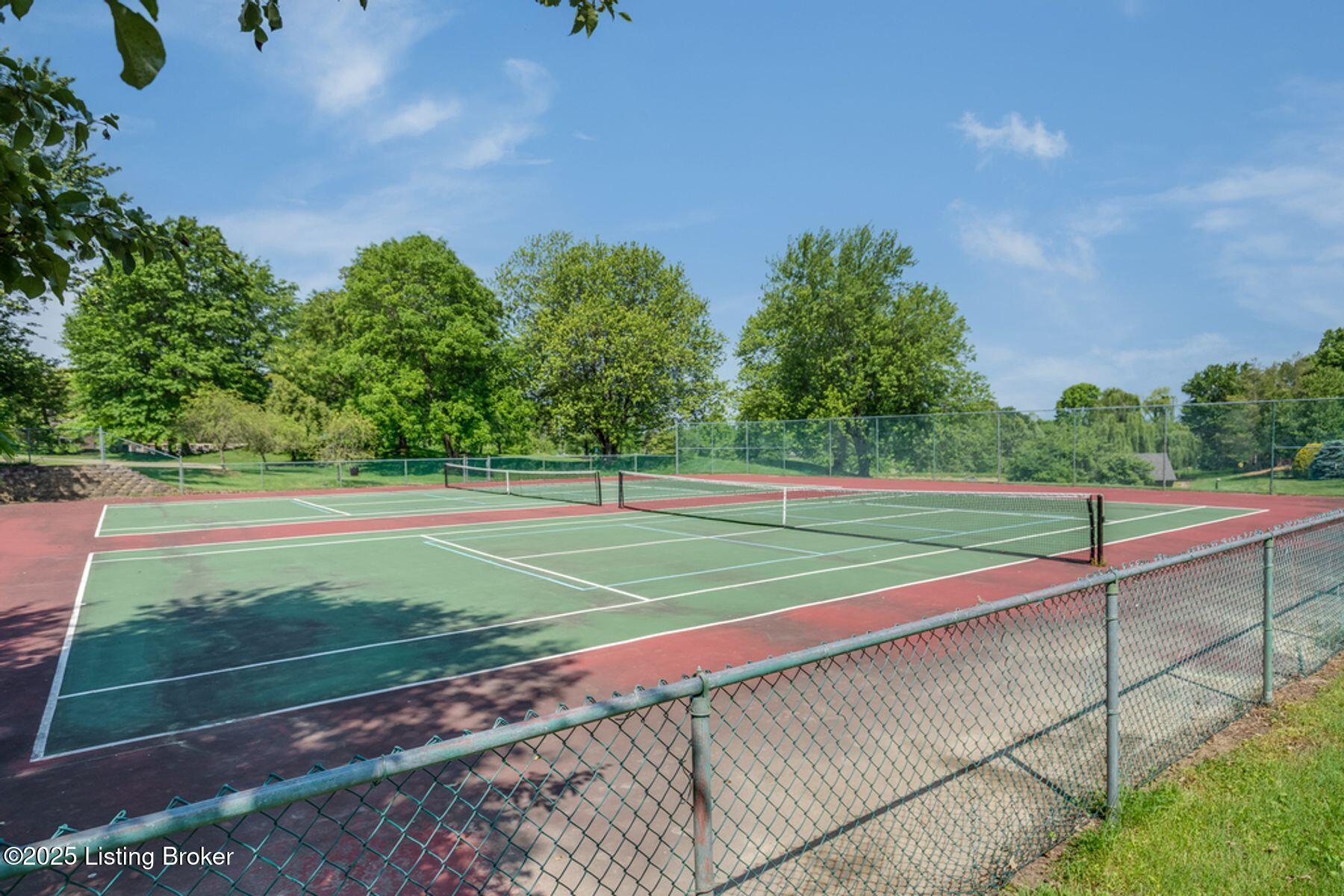 1030 Classic Way, Louisville, Kentucky image 43