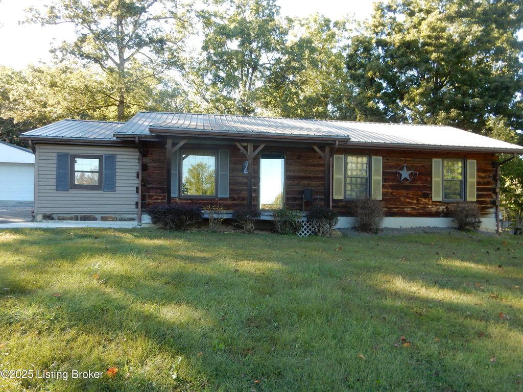 Photo of 515 Castleman Branch Rd, Shepherdsville, KY 40165 (MLS # 1700499)