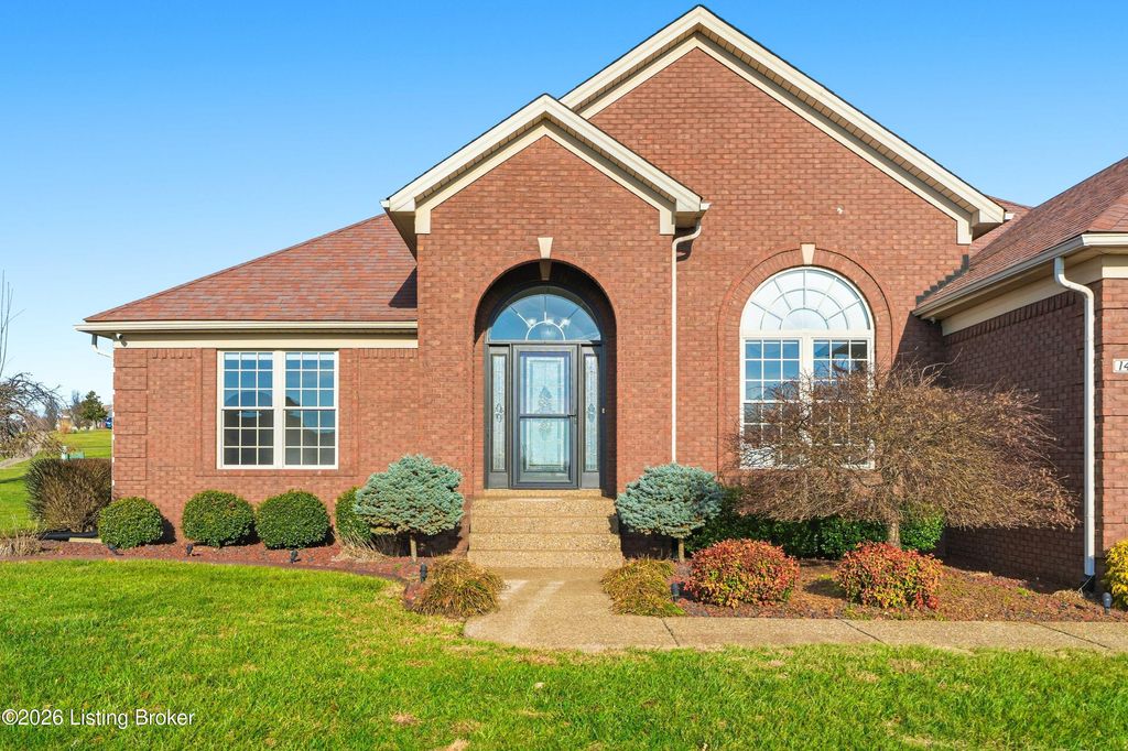 Photo of 149 Wood Gate Dr, Mt Washington, KY 40047 (MLS # 1706287)