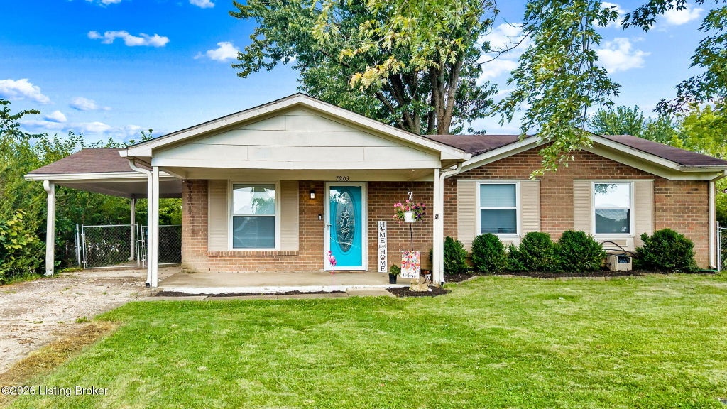 Photo of 7903 Grenelle Dr, Louisville, KY 40228 (MLS # 1727929)