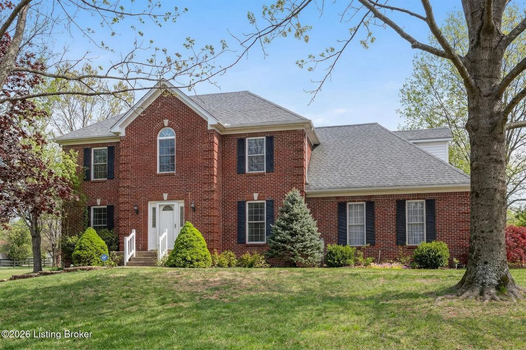 Photo of 5405 Foxwood Dr, Crestwood, KY 40014 (MLS # 1714229)