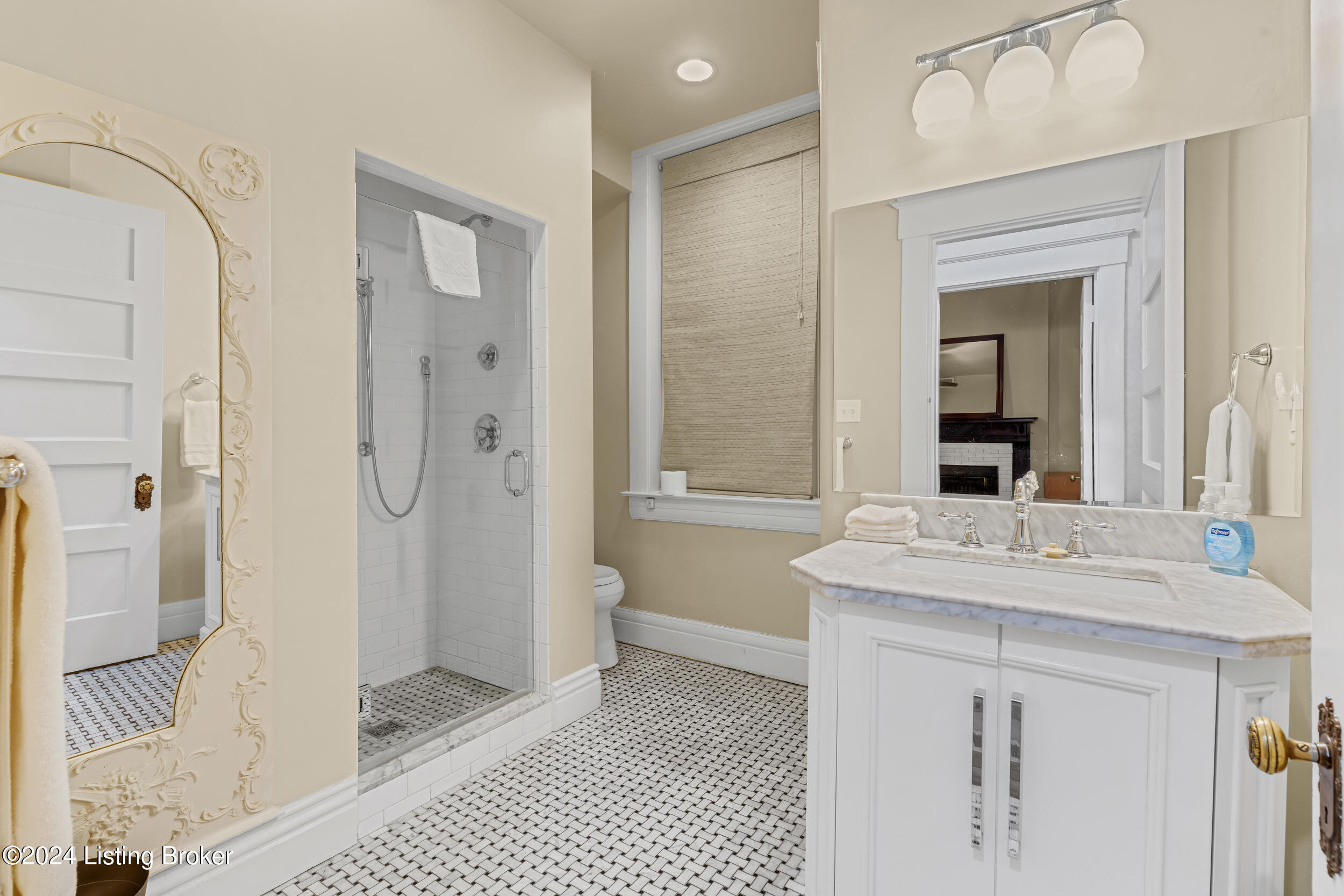 922 Cherokee Rd, Louisville, Kentucky image 37