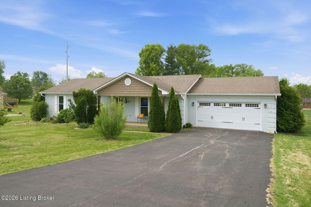 Photo of 328 Kennedy Dr, Mt Washington, KY 40047 (MLS # 1714729)