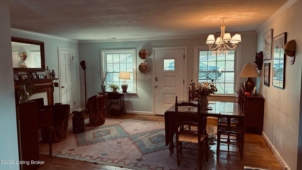 Photo of 1855 Gresham Rd, Louisville, KY 40205 (MLS # 1707208)