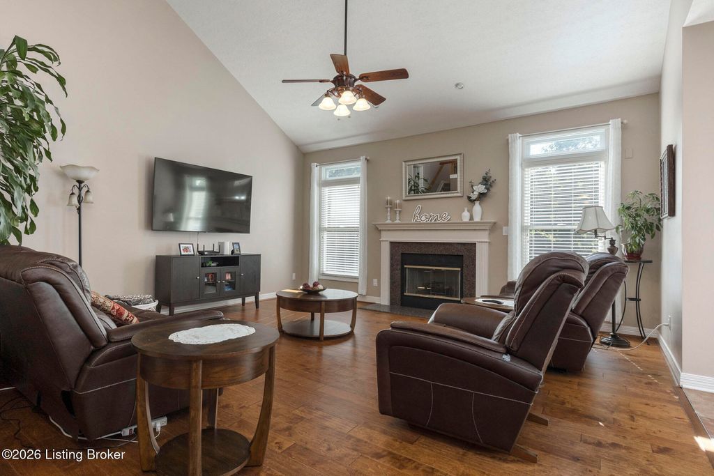 Photo of 1015 Fruitwood Ct, La Grange, KY 40031 (MLS # 1712520)