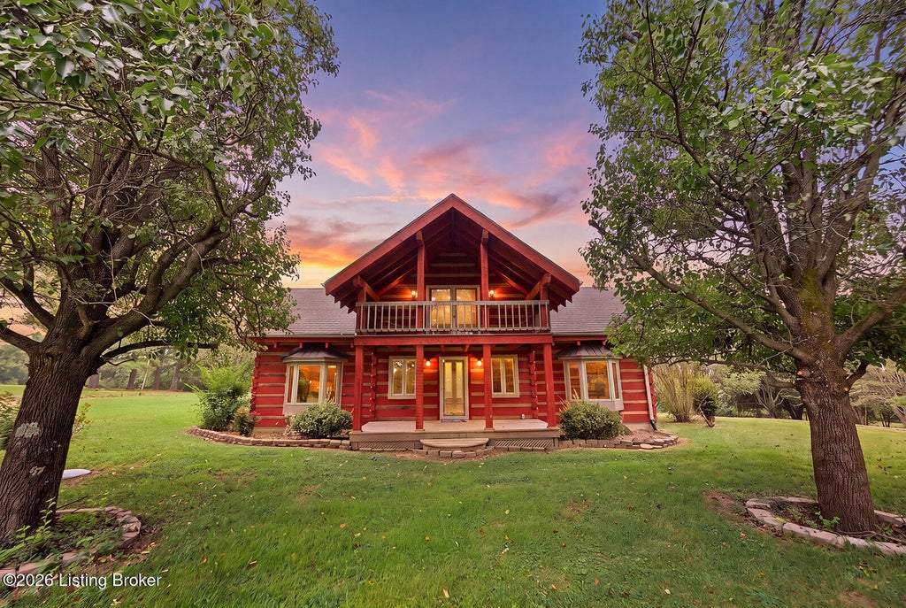 Photo of 519 Fox Run Dr, Taylorsville, KY 40071 (MLS # 1730882)