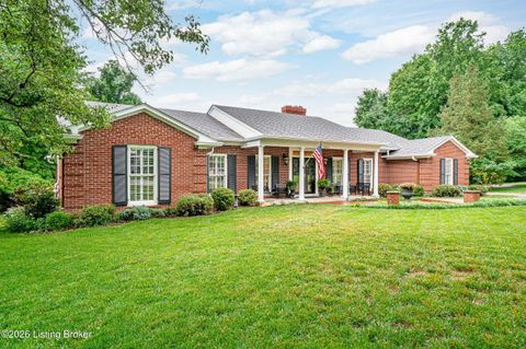 Homes For Sale - 2001 Starmont Rd<br/> Louisville, KY 40207
