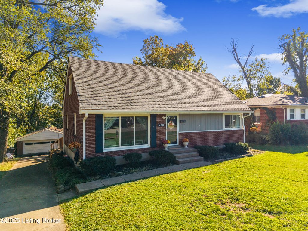 Photo of 12308 Hardwick Rd, Louisville, KY 40243 (MLS # 1700704)