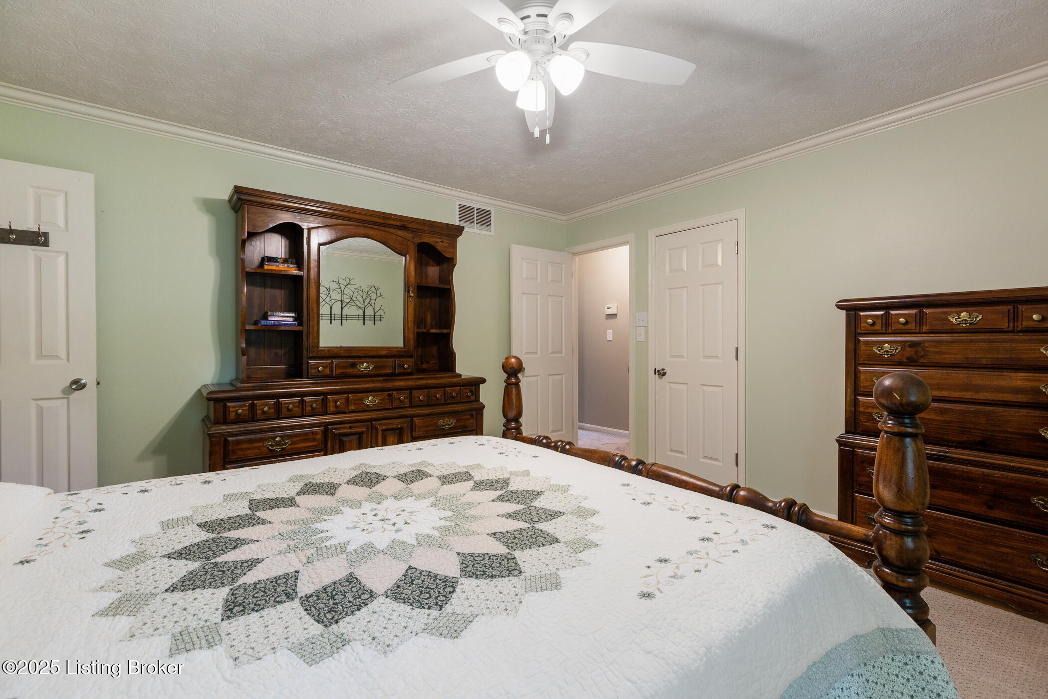 1101 Wood Wynd Way, Louisville, Kentucky image 22