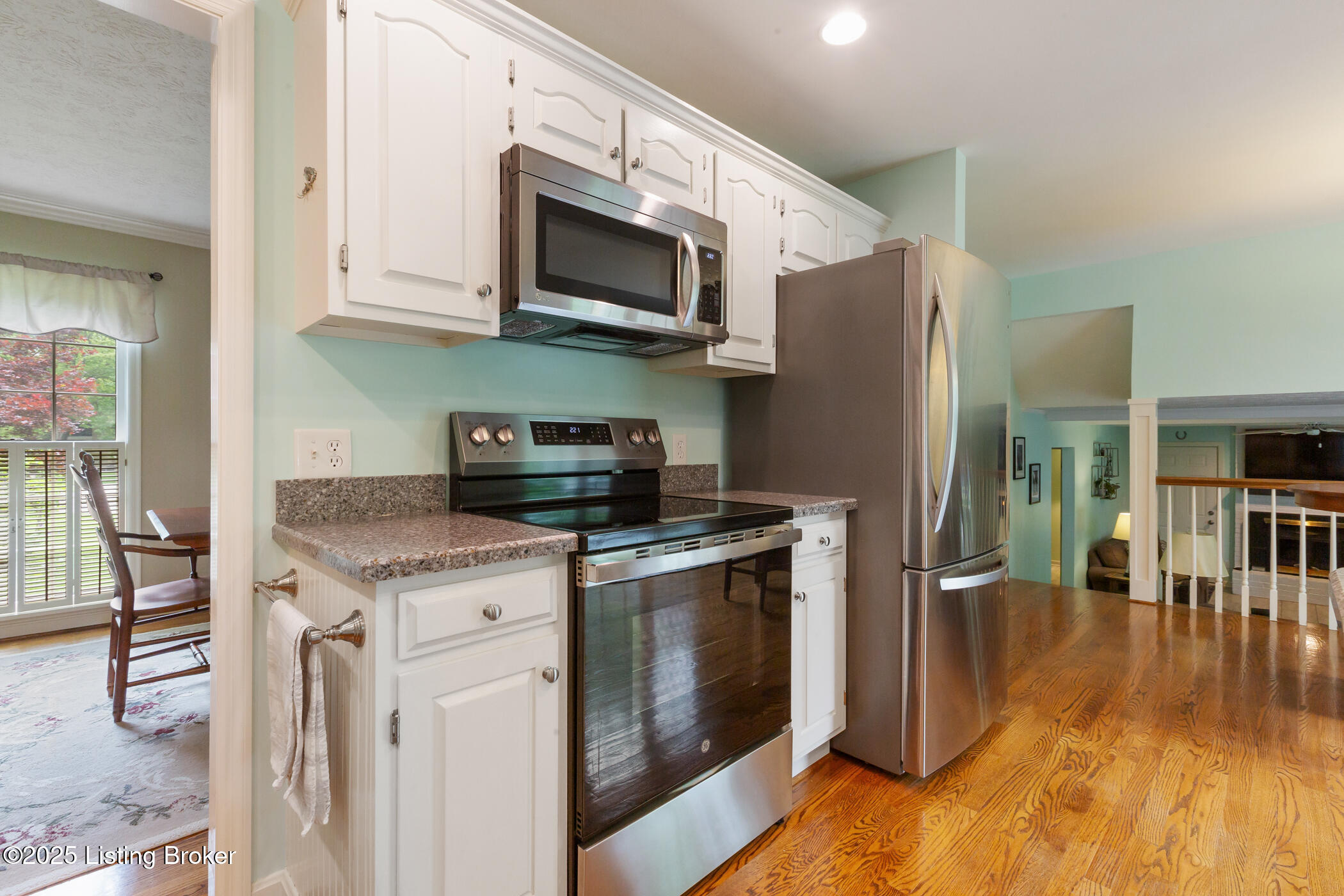 1101 Wood Wynd Way, Louisville, Kentucky image 11
