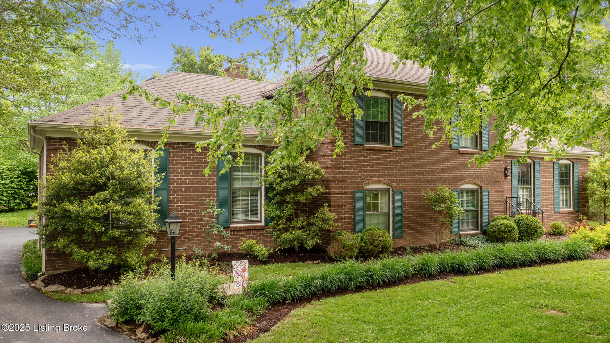1101 Wood Wynd Way, Louisville, Kentucky image 1