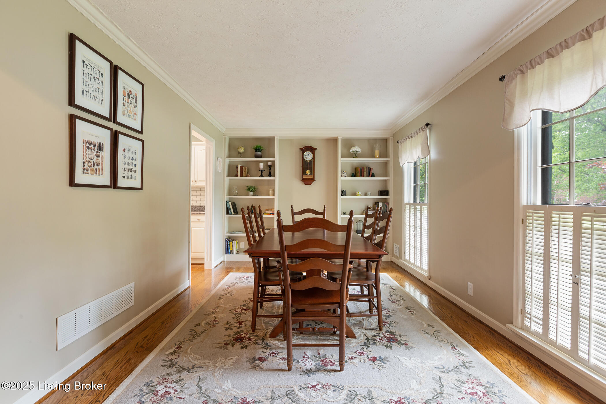 1101 Wood Wynd Way, Louisville, Kentucky image 7