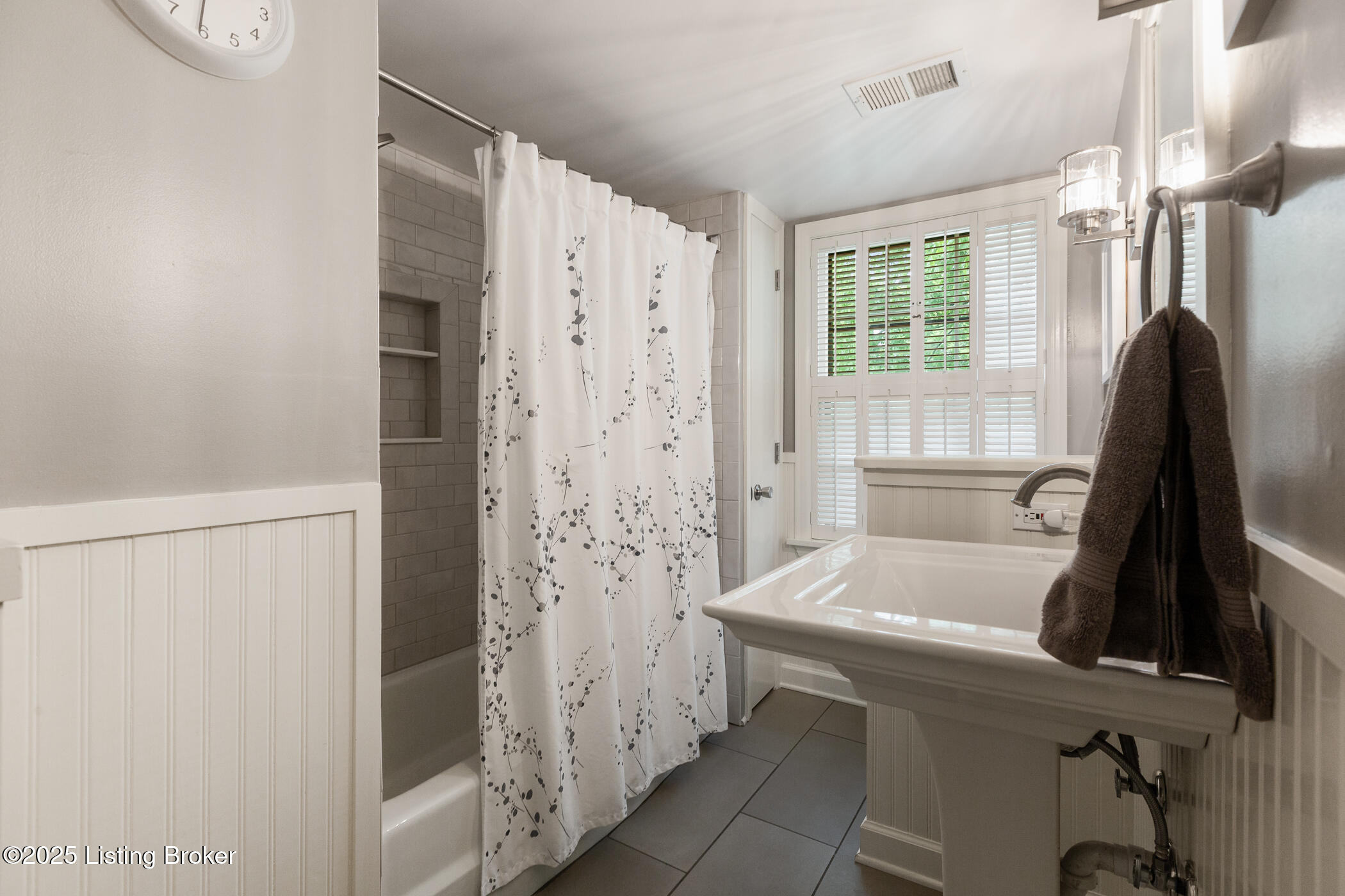 1101 Wood Wynd Way, Louisville, Kentucky image 33