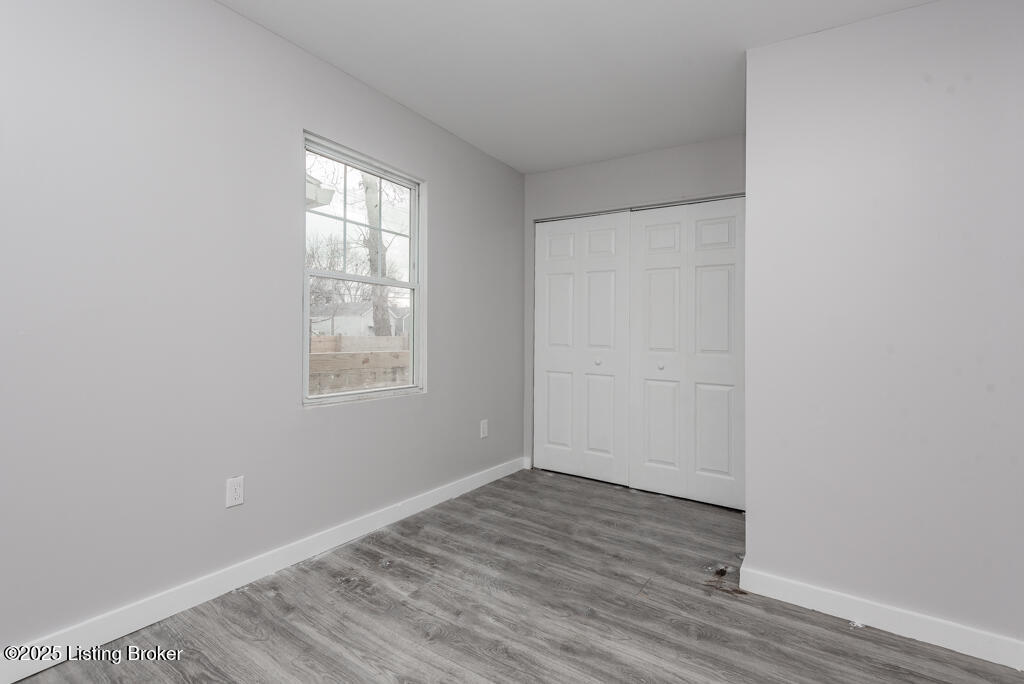 2206 Griffiths Ave, Louisville, Kentucky image 10