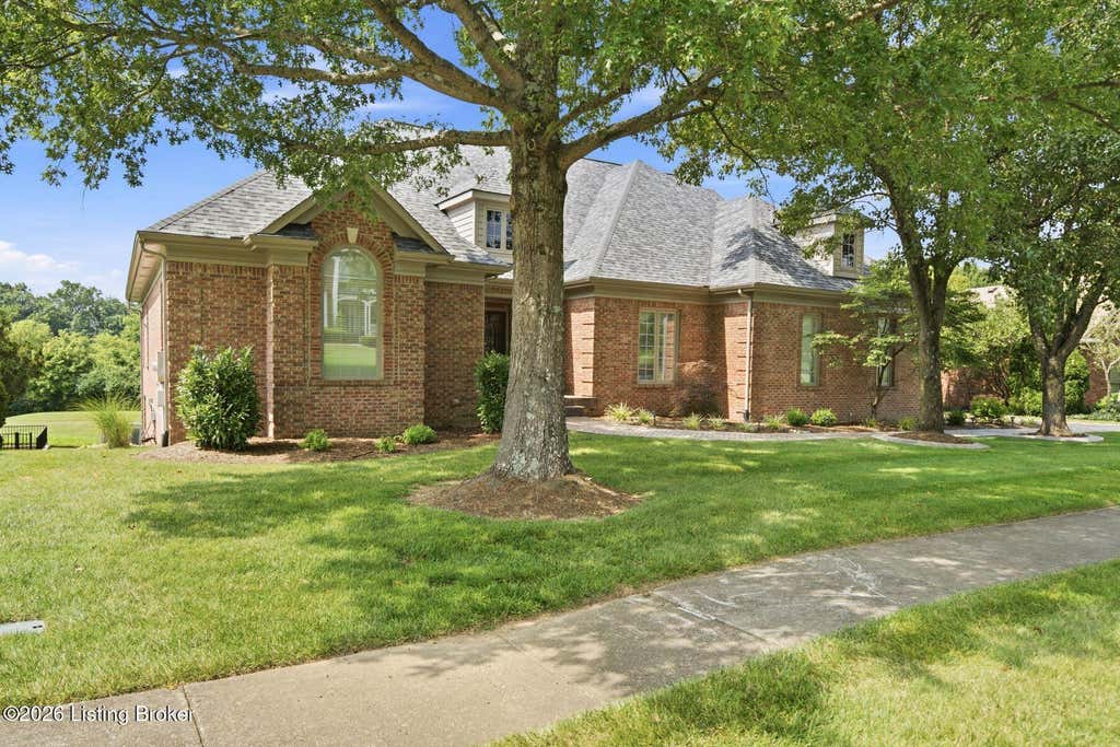 Photo of 14700 Forest Oaks Dr, Louisville, KY 40245 (MLS # 1726353)