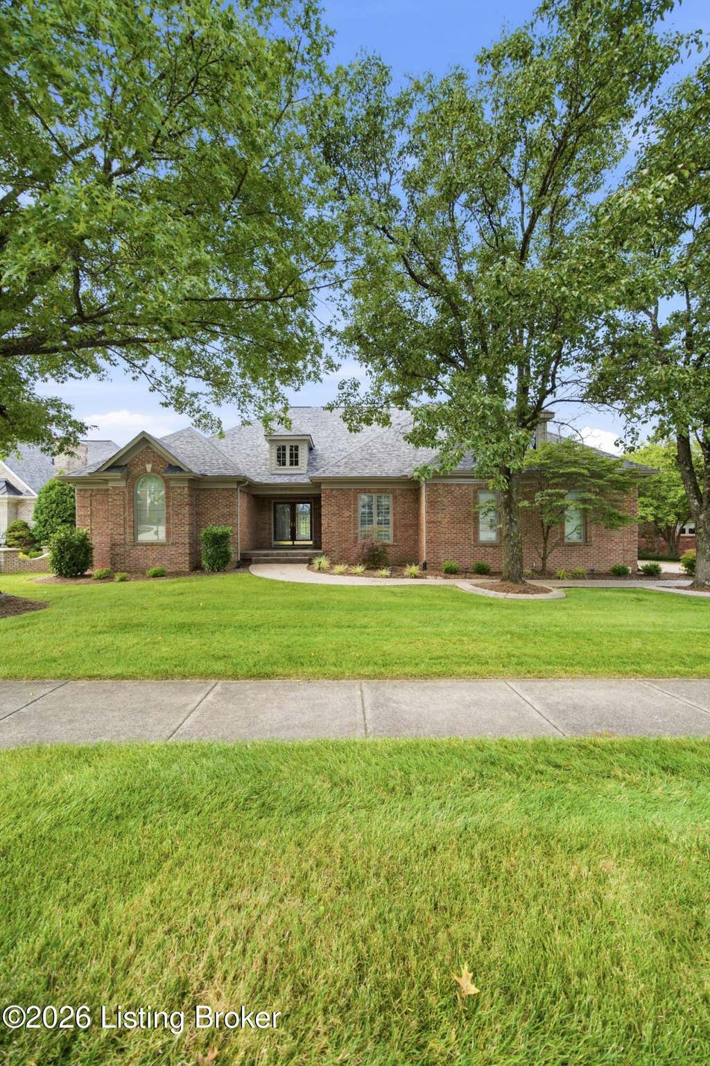 Photo of 14700 Forest Oaks Dr, Louisville, KY 40245 (MLS # 1726353)