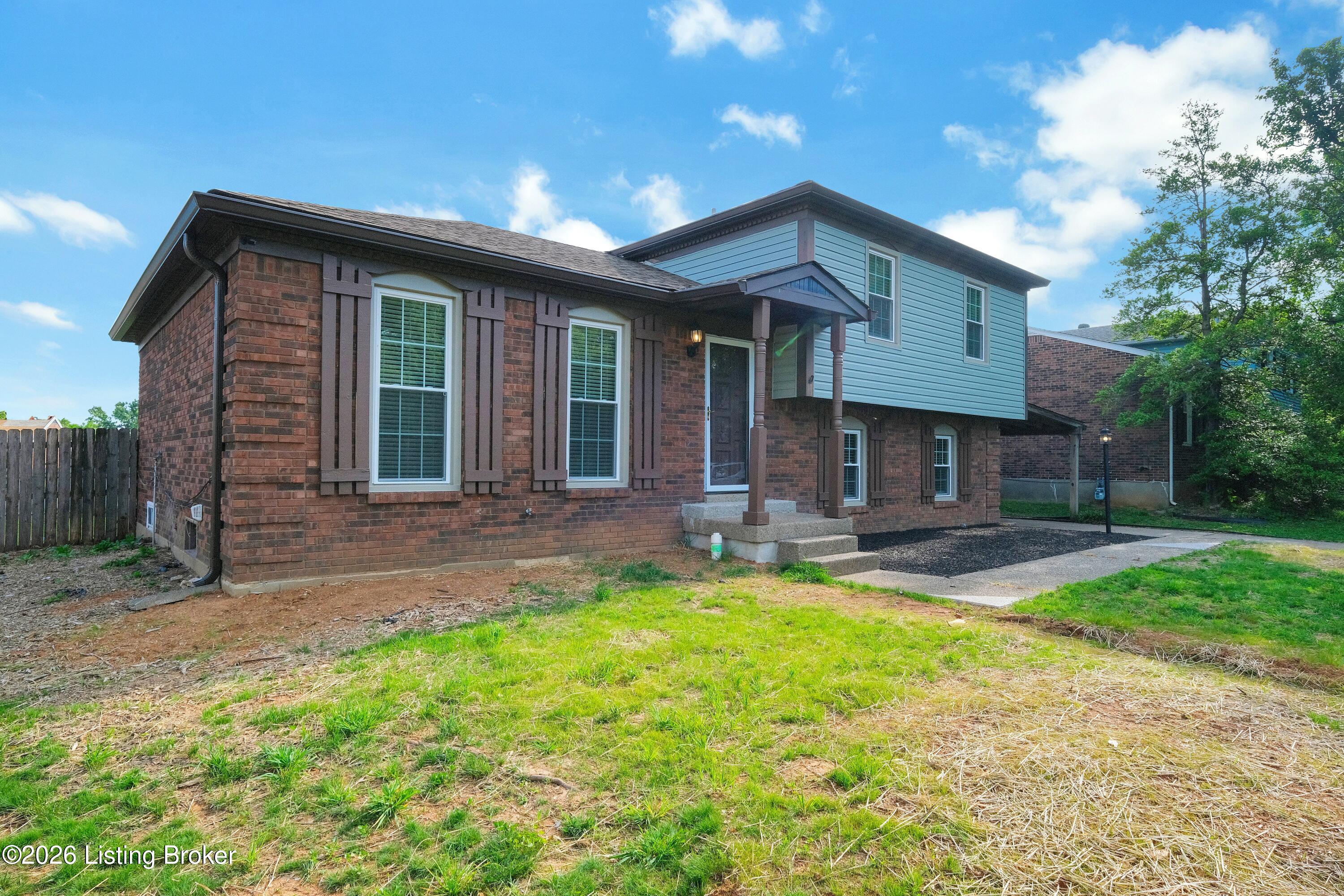 8605 Amerivan Dr