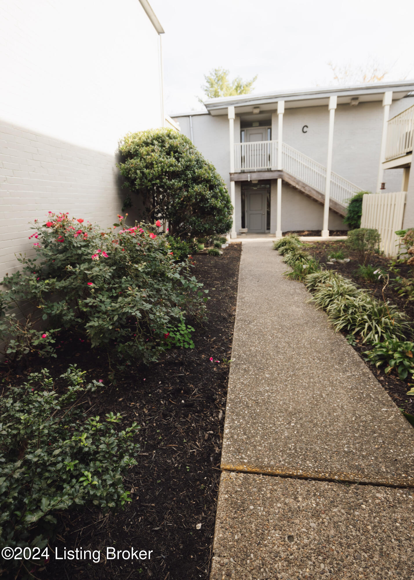 1935 Gardiner Ln #C39, Louisville, Kentucky image 46