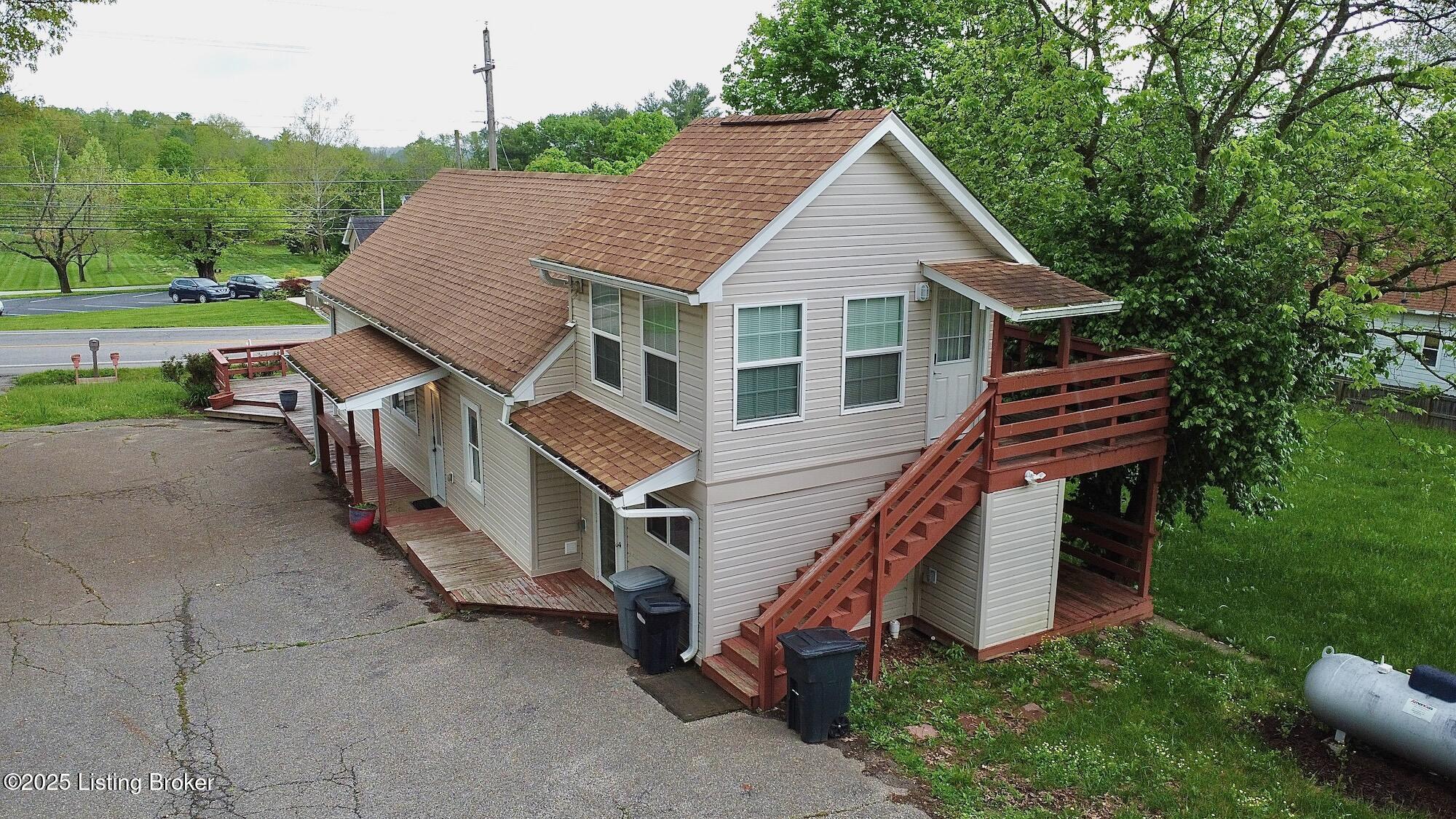 9496 Us-150, Greenville, Pennsylvania image 2