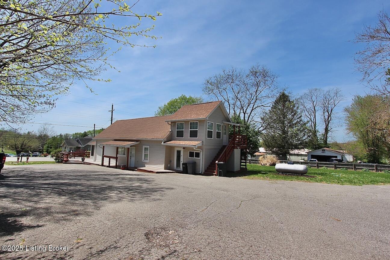 9496 Us-150, Greenville, Pennsylvania image 28