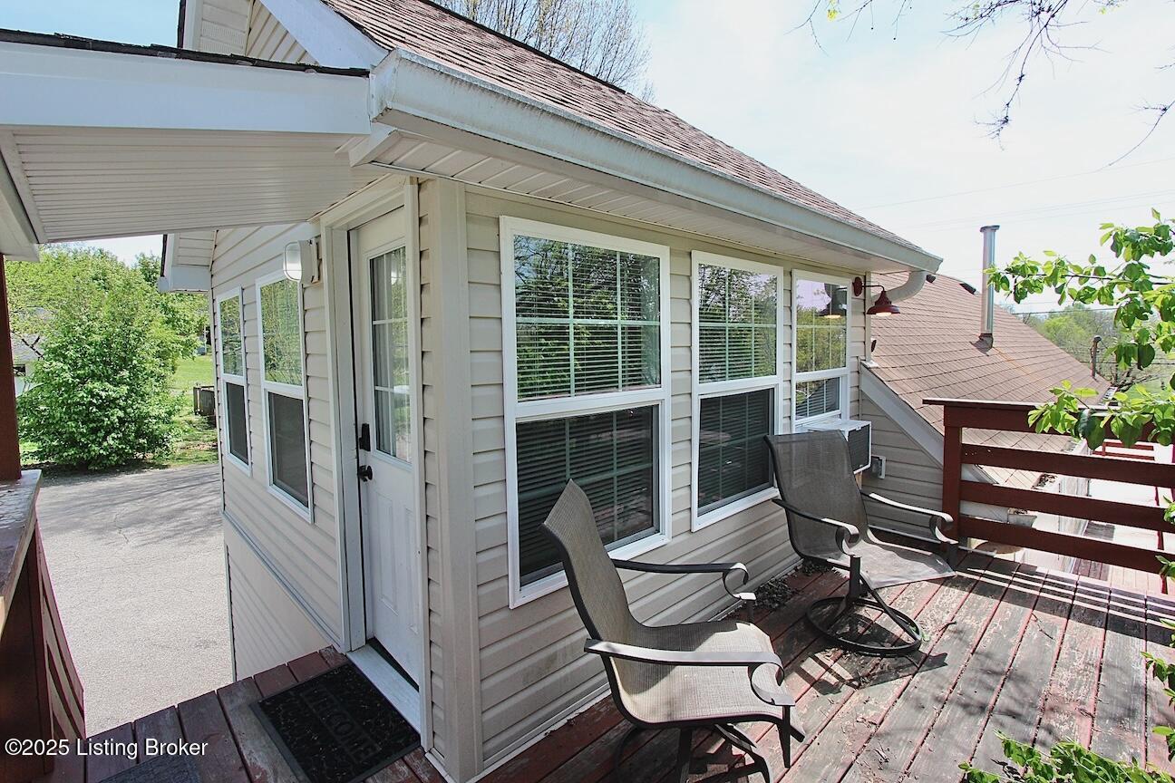 9496 Us-150, Greenville, Pennsylvania image 31